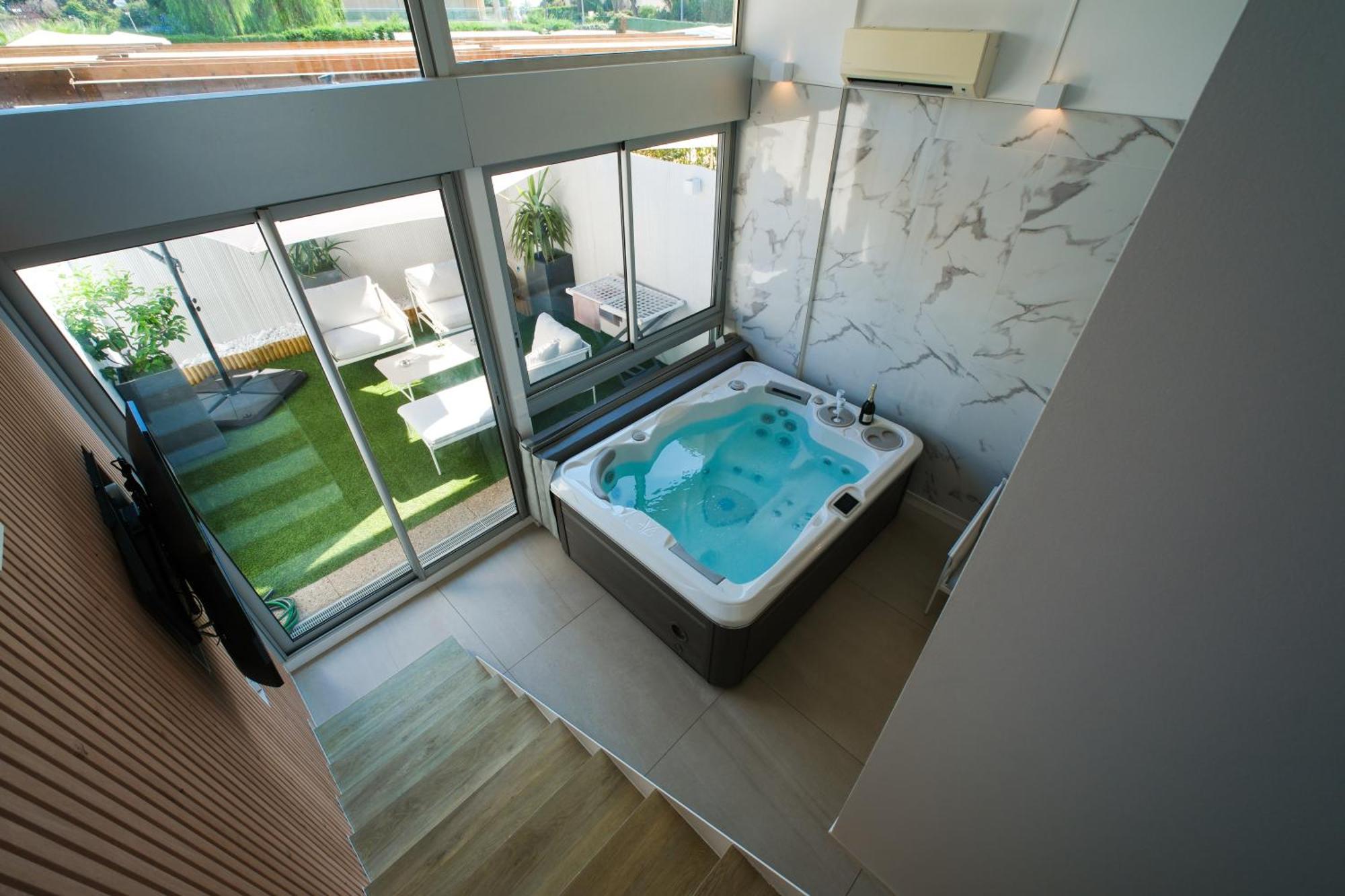 Villa Bono Jacuzzi & Spa 圣罗兰度瓦 外观 照片