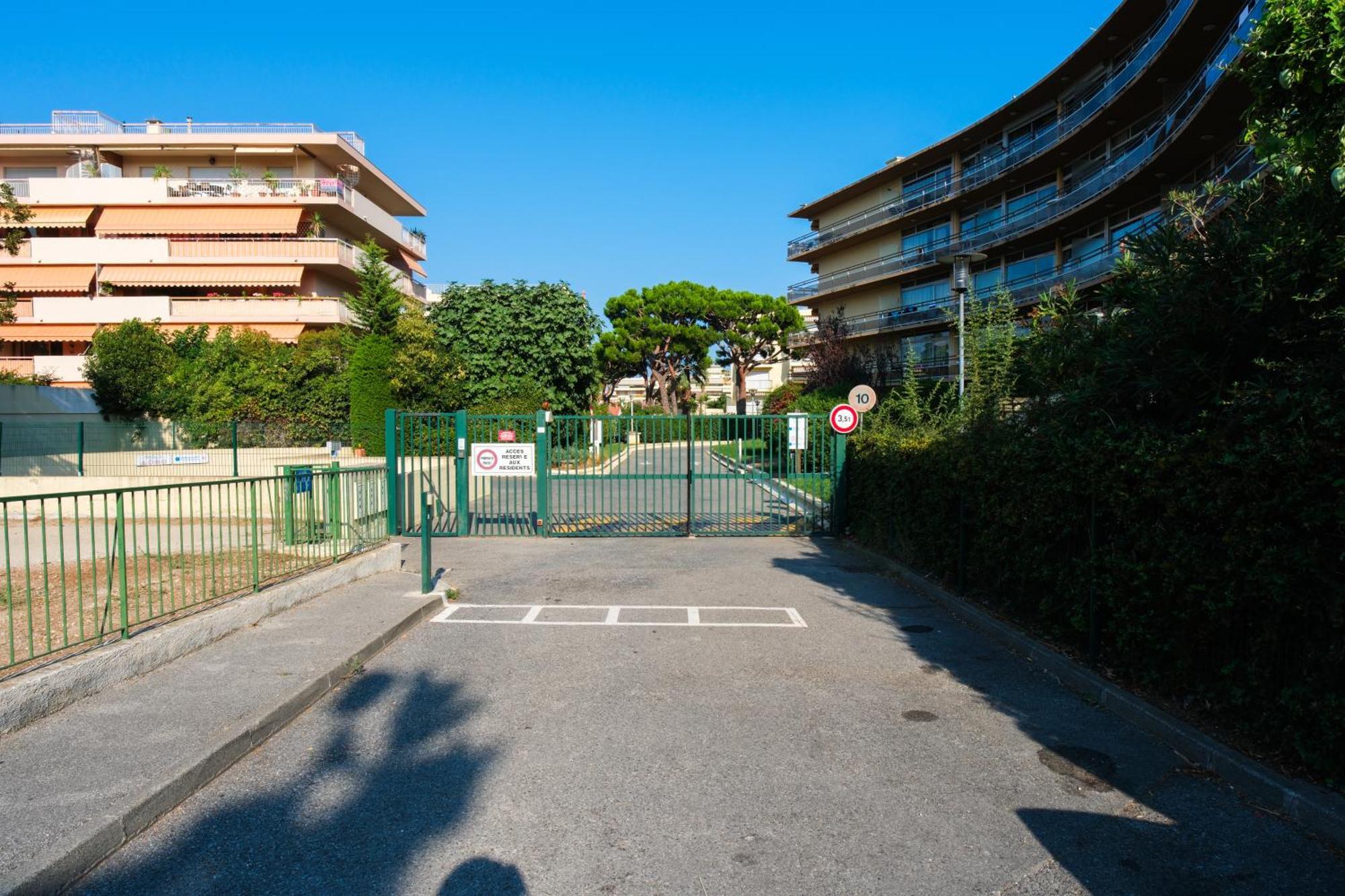 Villa Bono Jacuzzi & Spa 圣罗兰度瓦 外观 照片