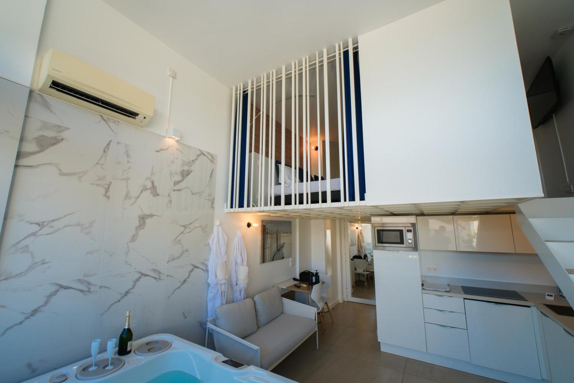 Villa Bono Jacuzzi & Spa 圣罗兰度瓦 外观 照片